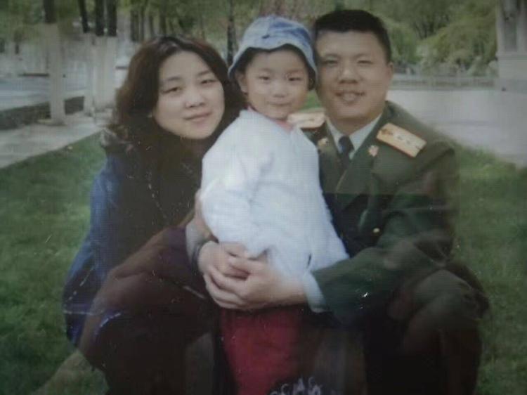 �������ŶӴ���������ܣ�����ƽ����λ�ġ�ƴ�����ɡ�