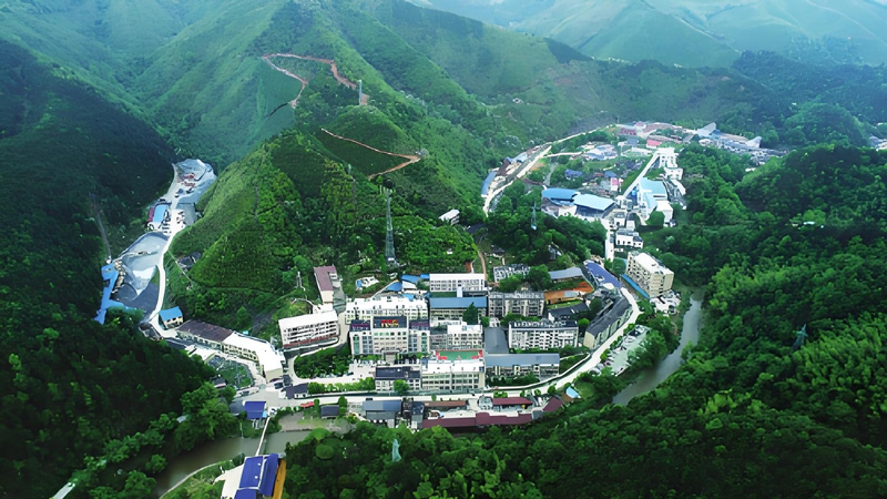 ���ϻƽ𶴿�ҵ�������ι�˾