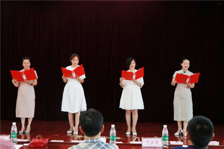 ���Һ��ҵ�������ڶ��������вм��������������б���Բ���ɹ�